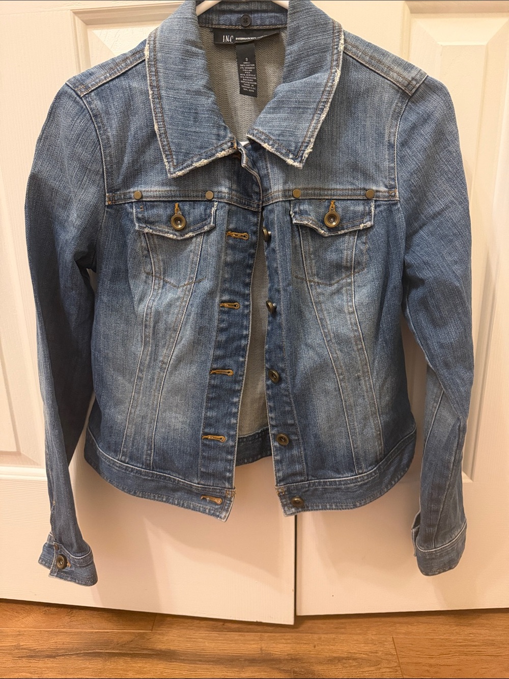INC International Concepts Medium Blue Denim Trucker Jacket